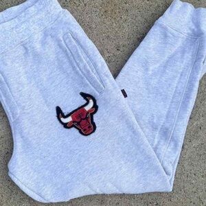 Rowing blazers NBA sweatpants chicago bulls size small